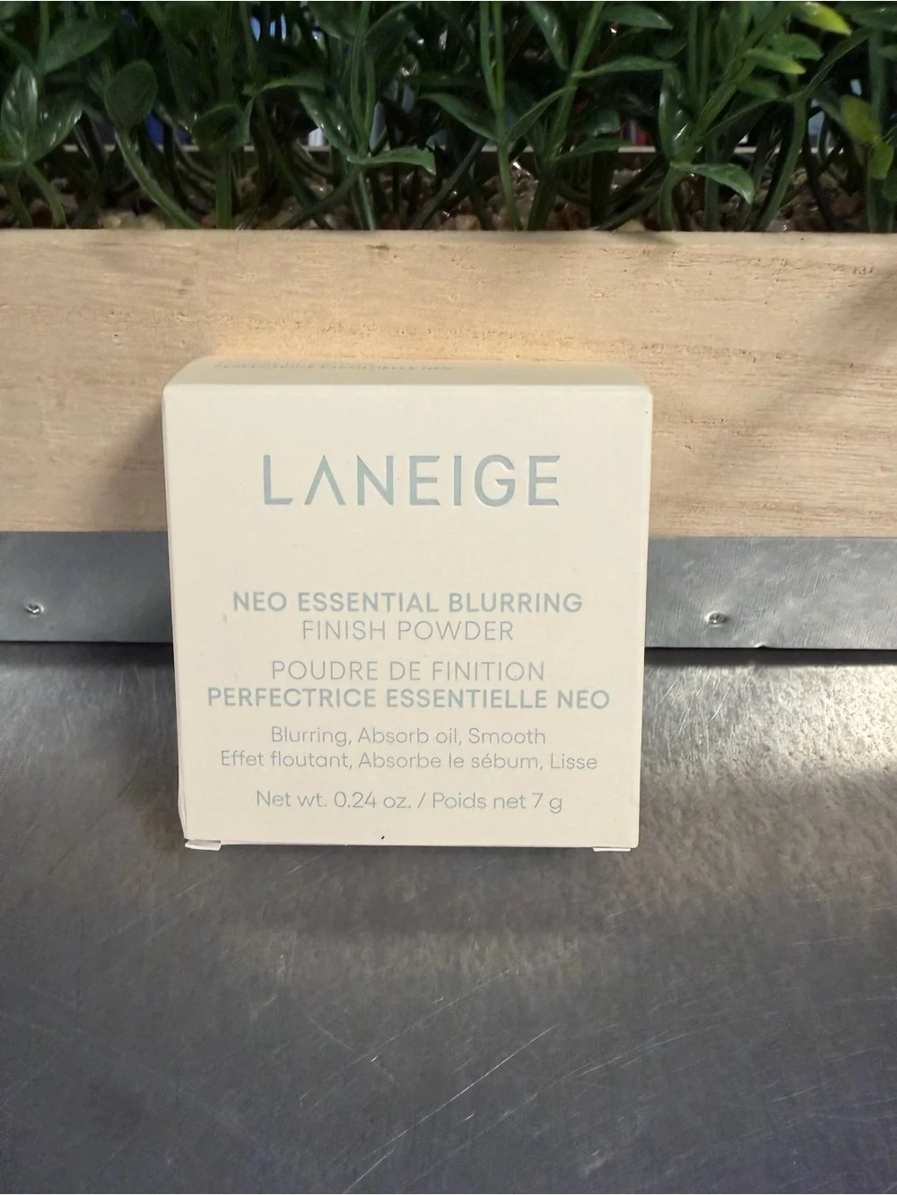 LANEIGE Neo Blurring Powder Compact (NEW!)